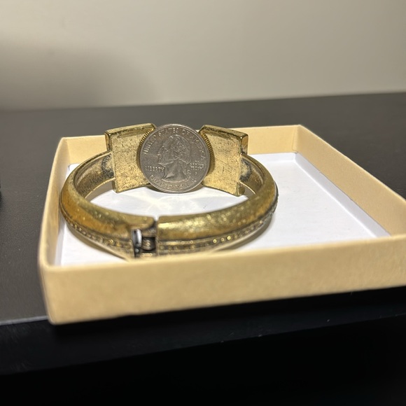 LUCKY BRAND turquoise and gold bracelet - Picture 9 of 10